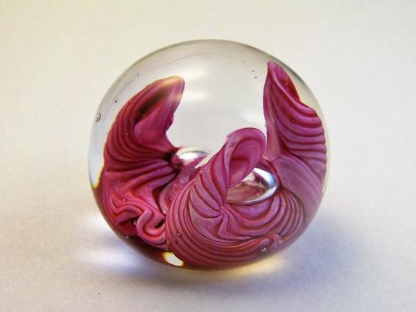 Briefbeschwerer Twisty rubin